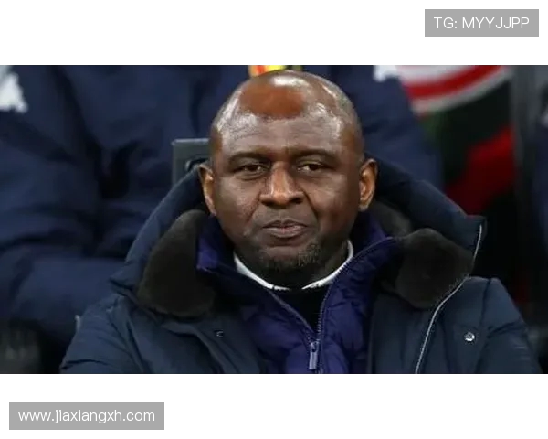 巴洛特利庆祝维埃拉离任:专注热爱热那亚为新目标 巴洛特利庆祝维埃拉离任:专注热爱热那亚为新目标