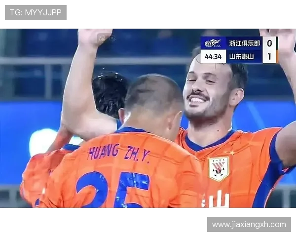 卡扎伊什维利感恩队友助力点球誓夺赛季金靴荣耀巅峰精彩时刻 卡扎伊什维利感恩队友助力点球誓夺赛季金靴荣耀巅峰精彩时刻